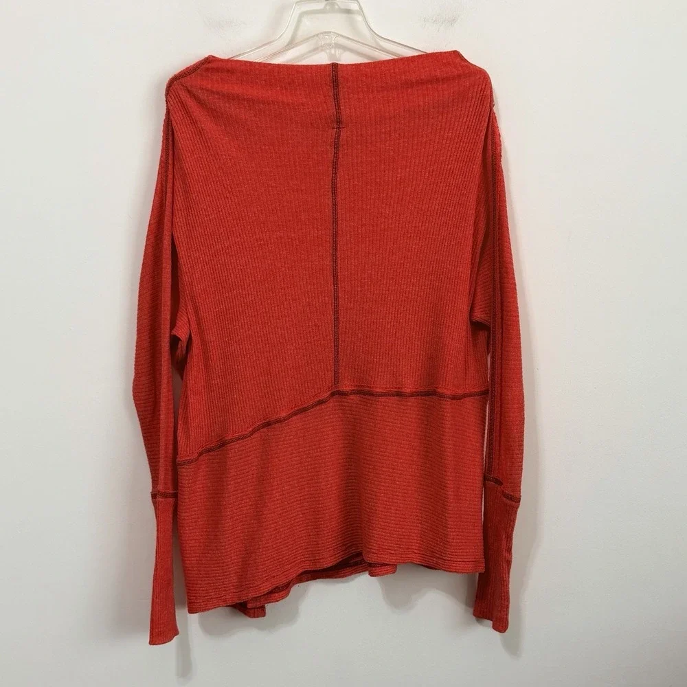 We The Free People Londontown Thermal Top XS Asymmetric Hem Long Sleeve‎ Sweater